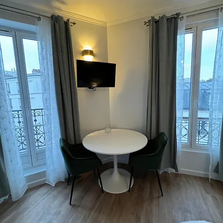 De Charme Parisien Levallois-Perret