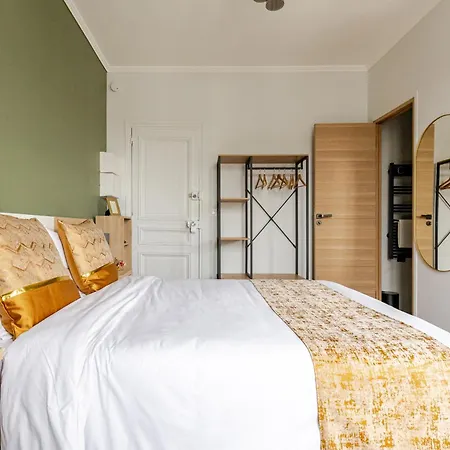 De Charme Parisien Apartment *