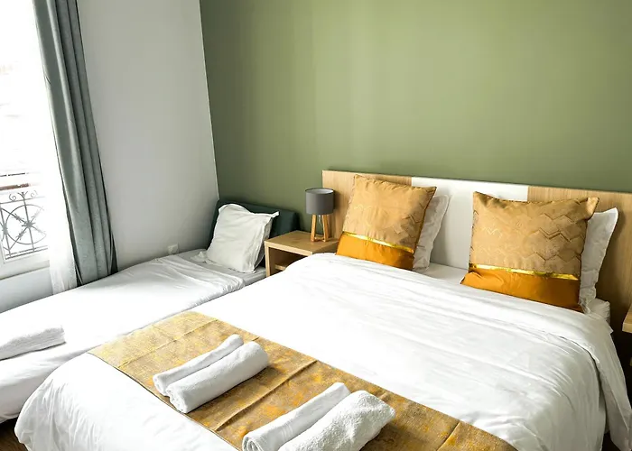 De Charme Parisien Apartman *