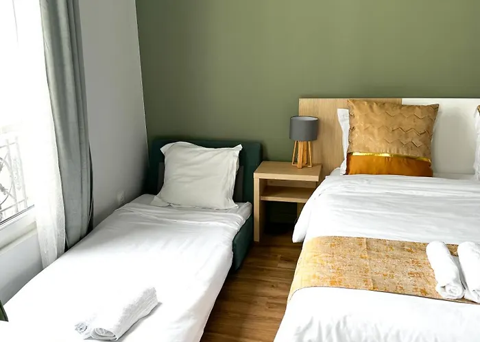 De Charme Parisien Apartman *